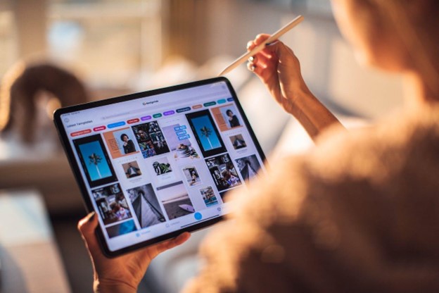 Wired for Impact: How Cognitive Science Shapes Digital Marketing Taglines