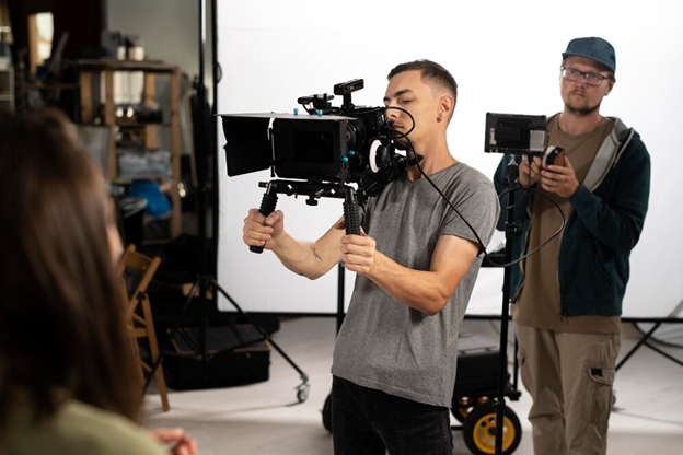 Maximizing Impact: How Small Businesses Can Effectively Use Video in Marketing